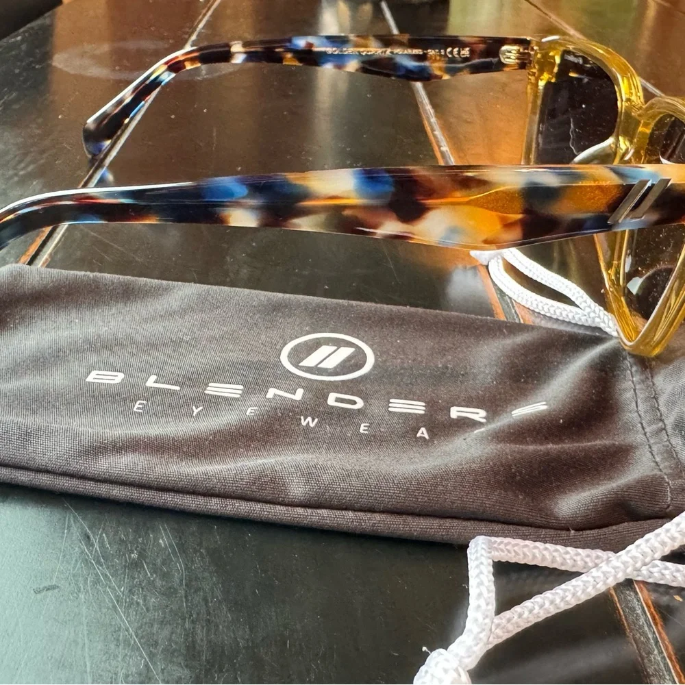 Blenders Mave X2 Polarized sunglasses - NEW - Picture 3 of 10